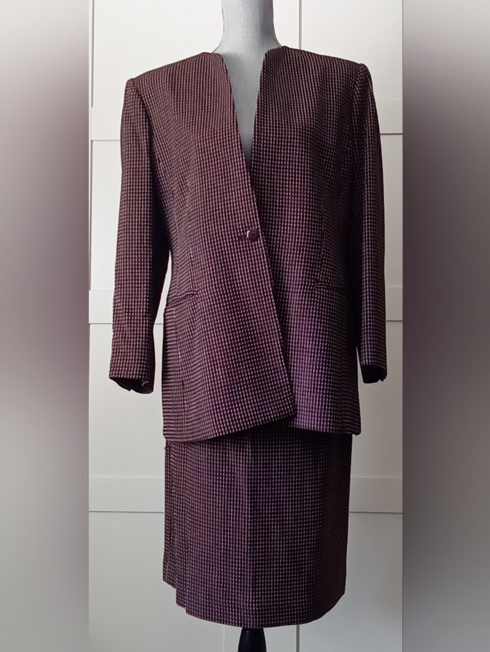 Oscar de la Renta Burgundy Checked Blazer and Skirt Suit